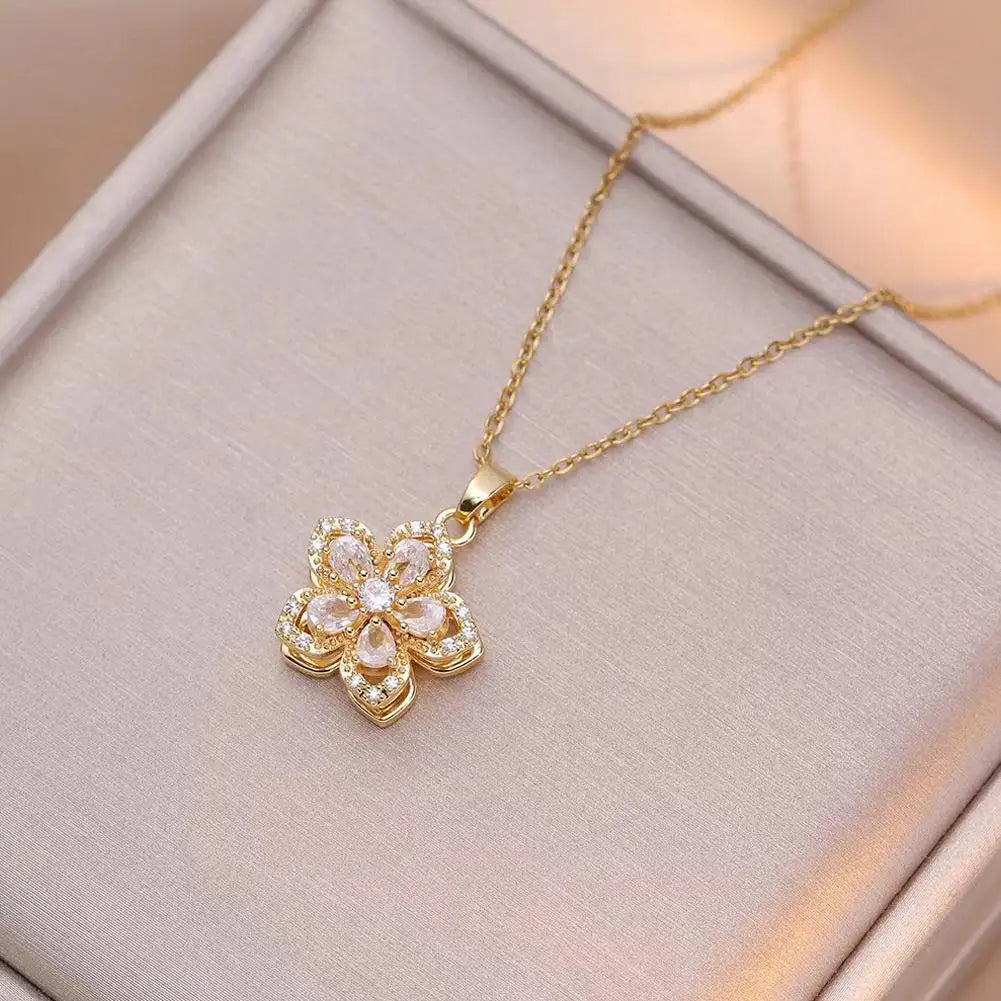 Rotating Bauhinia Zirconia Flowers Niche Light Luxury Temperament Pendant Steel Titanium Design New Necklace U9P1
